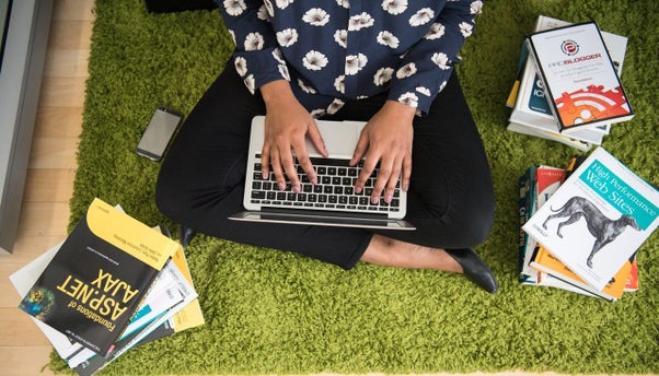 Green Rug 10 Cheap Ways to Decorate Your Student Room