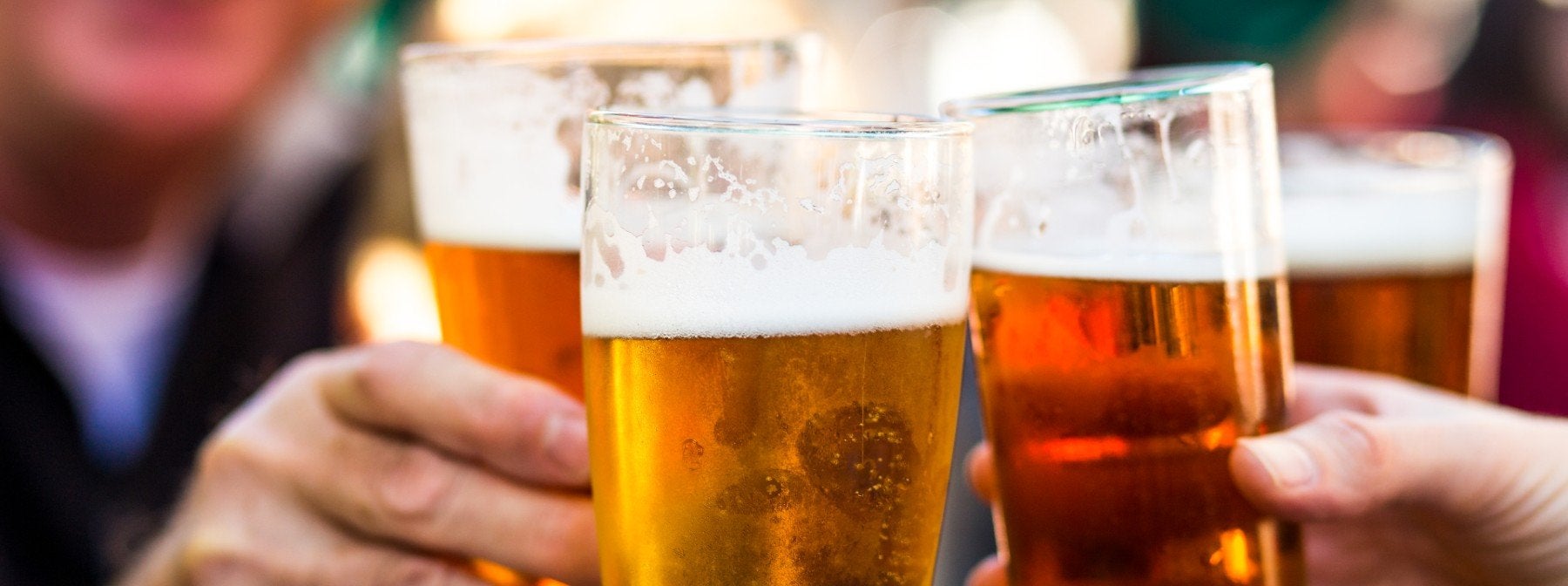 Trebuie să renunț la alcool pentru a pierde în greutate?