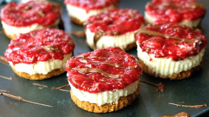 mini protein cheesecakes