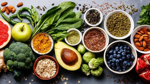 Hvad er raw food diæten? Fordele og risici