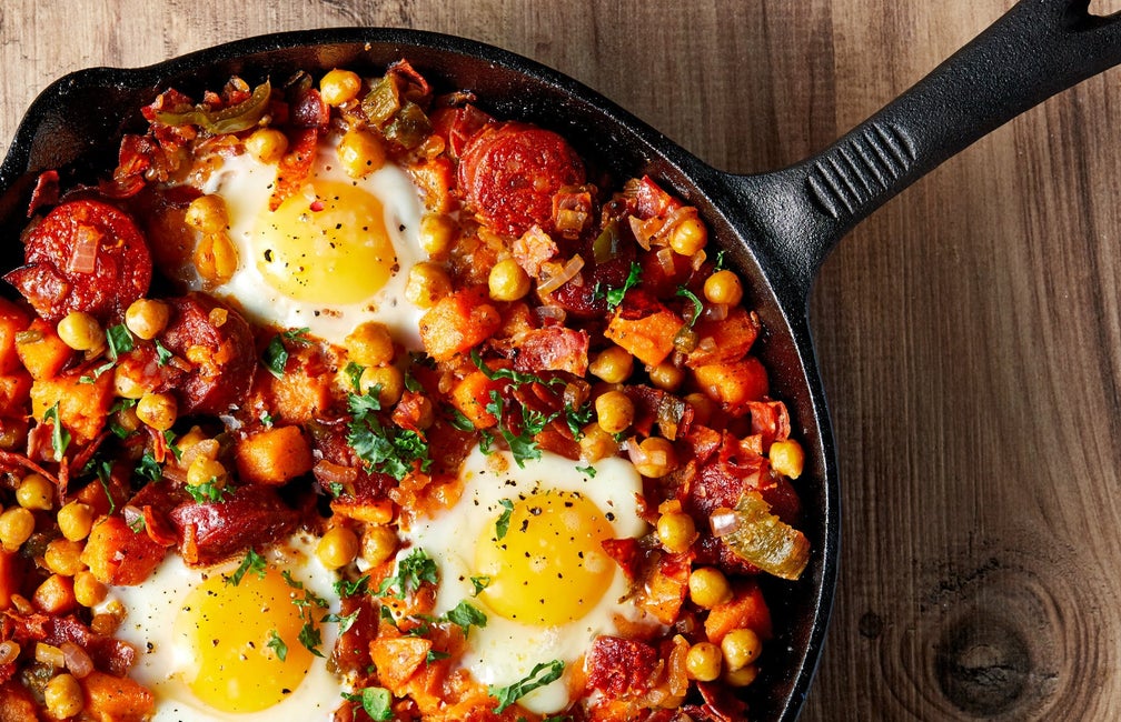 varm morgenmad sød kartoffel chorizo