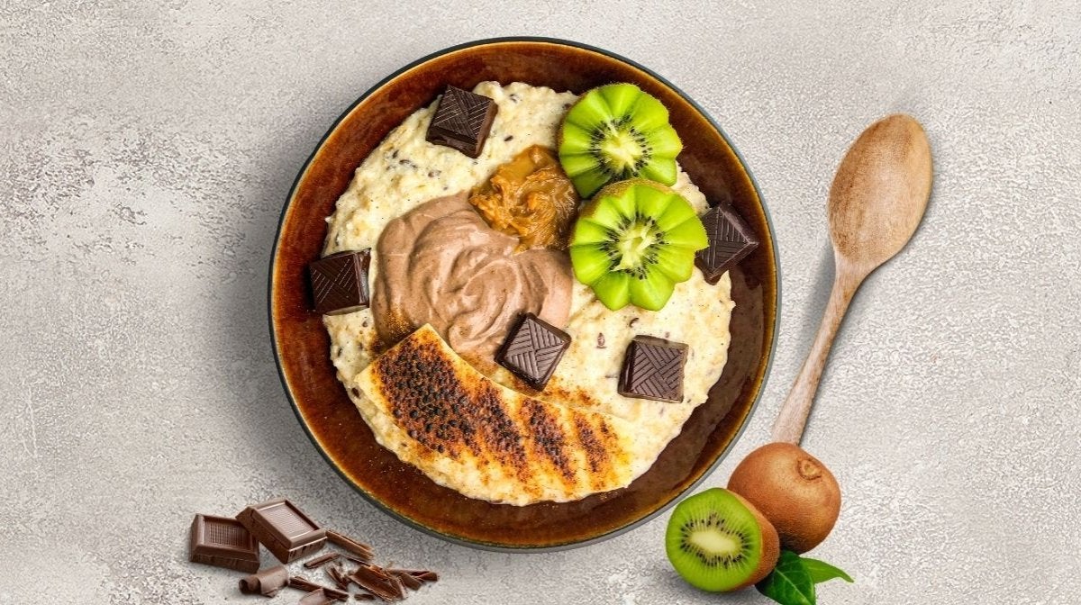 Protein havregrød med vanilje og valgfri toppings