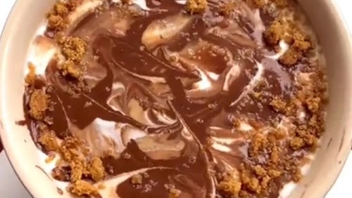 Gingerbread Blended Overnight Oats Recipe