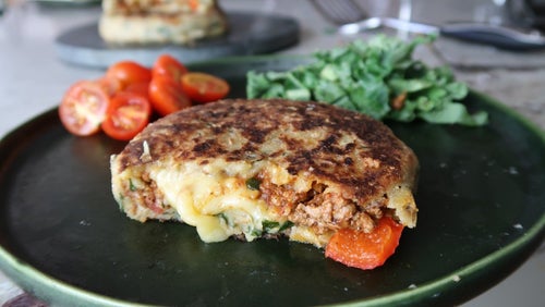 Chili-Stuffed Potato Cakes