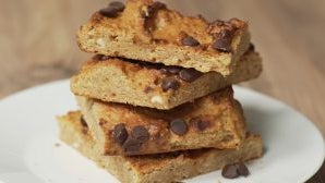 Tasty Vegan Blondies | High-Protein Chickpea Blondies