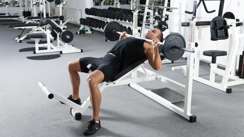 Master the Incline Bench Press: Technique, Benefits & Variations