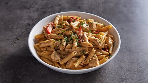 Kermainen Cajun-kanapasta | Proteiinipitoista meal preppausta