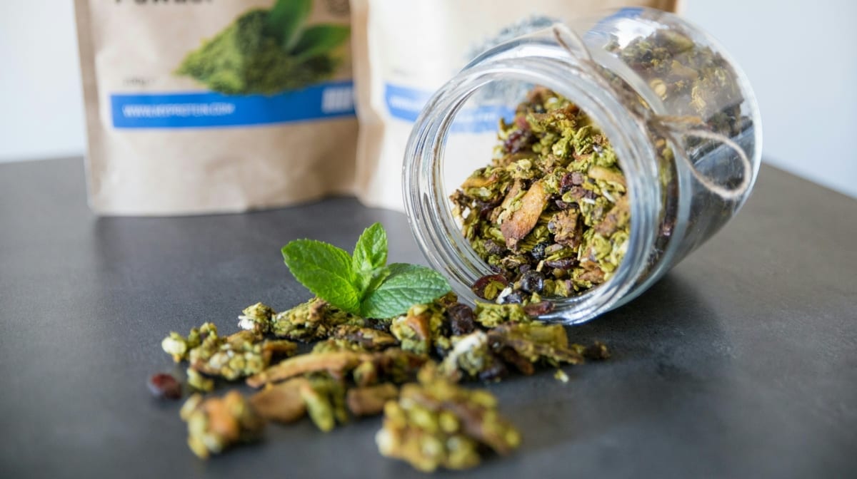 Granola au thé matcha