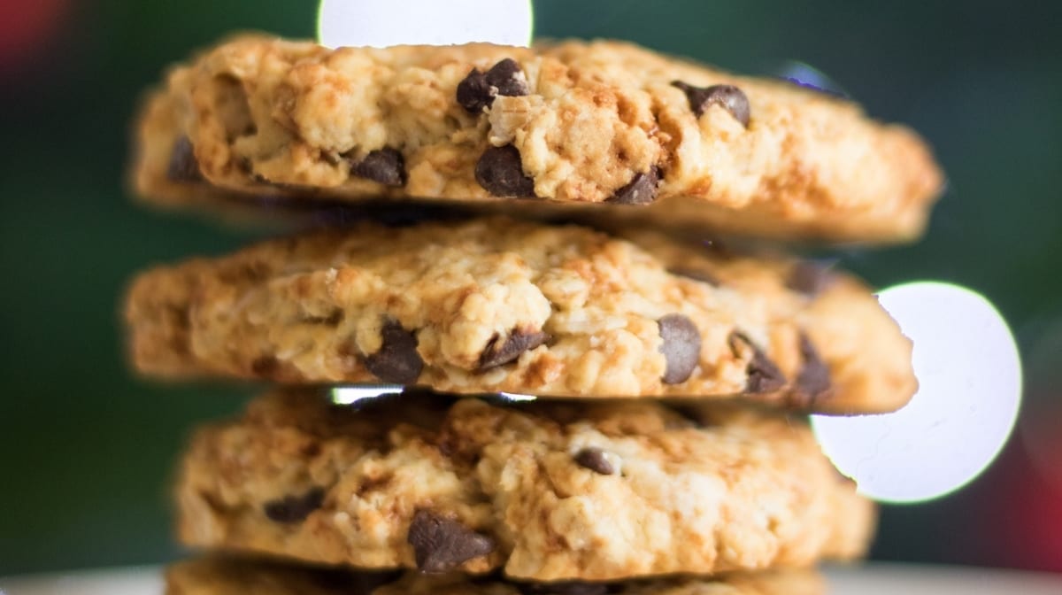 Recette de Cookie aux flocons d'avoine et pépites de chocolat