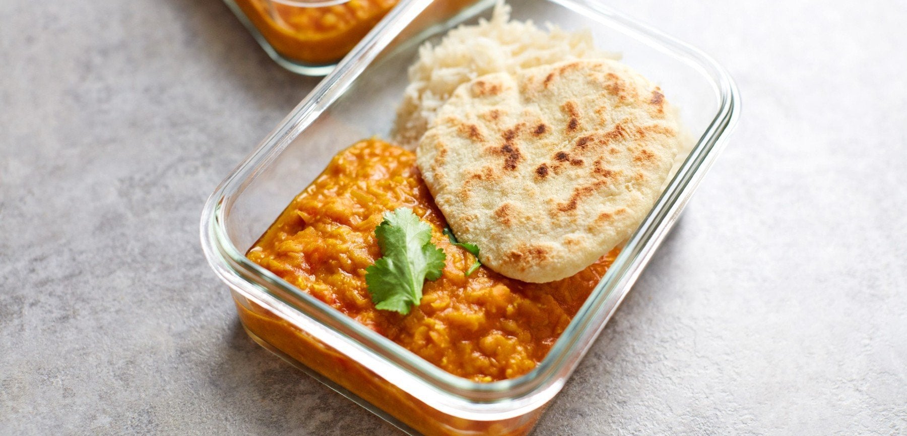 Soupe de lentilles et naan fait-maison