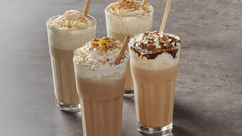 4 recettes de café glacé protéiné