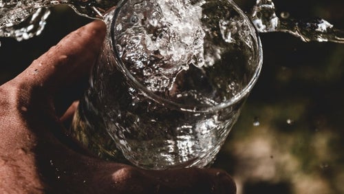 Hydratation : combien de litres d'eau boire par jour ?