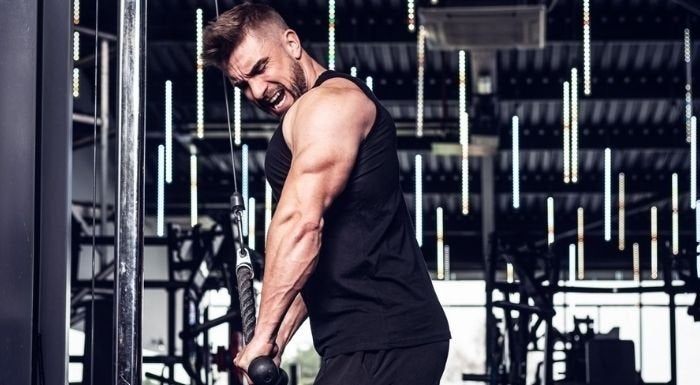 Pourquoi le temps sous tension est essentiel pour la prise de muscle