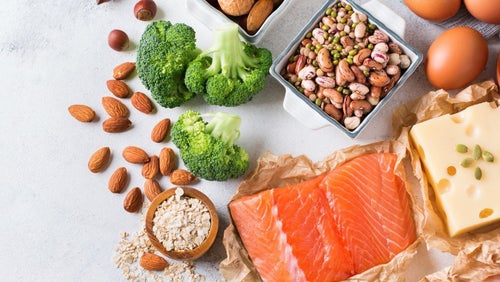 "Proteinreiche Ernährungsformen sind gefährlich" | Ein Ernährungsberater korrigiert Fake News
