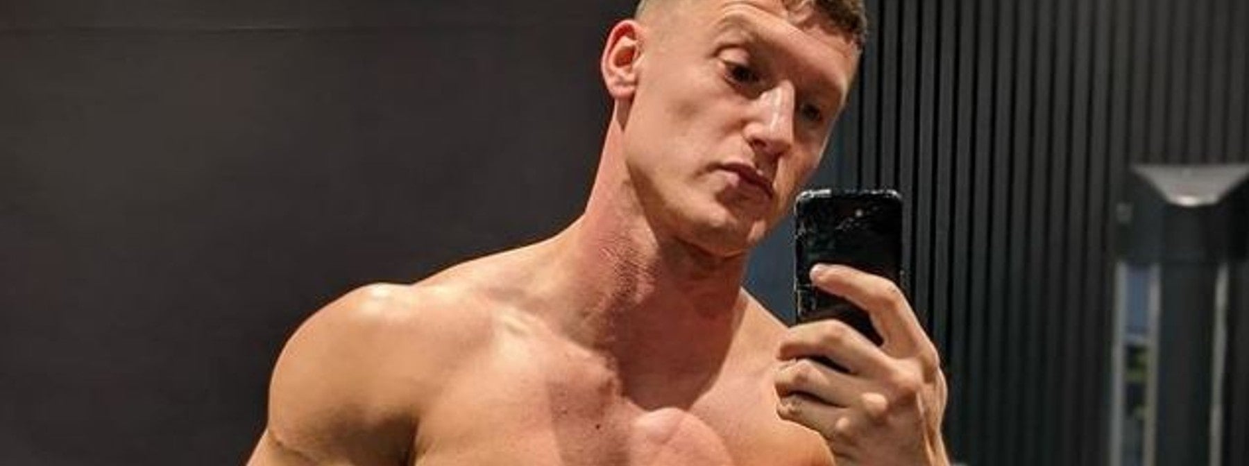 Matt Morsia teilt seinen ersten Leg Day nachdem er die letzten 100 versäumt hat