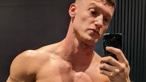 Matt Morsia teilt seinen ersten Leg Day nachdem er die letzten 100 versäumt hat