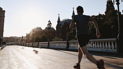 Wieso du es mal mit Joggen probieren solltest & woran du merkst, wenn du es falsch machst