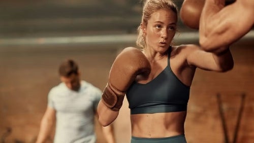 Was solltest du vor dem Training essen? | Pre-Workout Nutrition