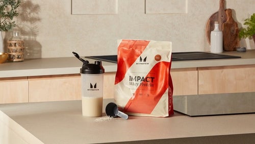 Was ist Whey Protein? | Wirkung, Nebenwirkungen & Dosierung