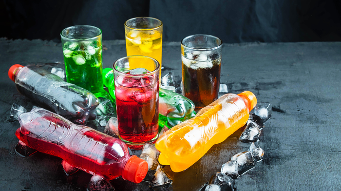 5 Lebensmittel, die du beim Muskelaufbau meiden solltest