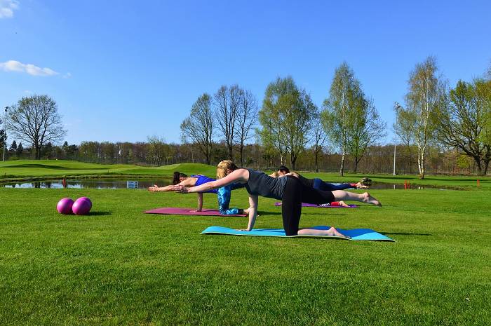 Yoga Vs. Pilates - Wo liegt der Unterschied?