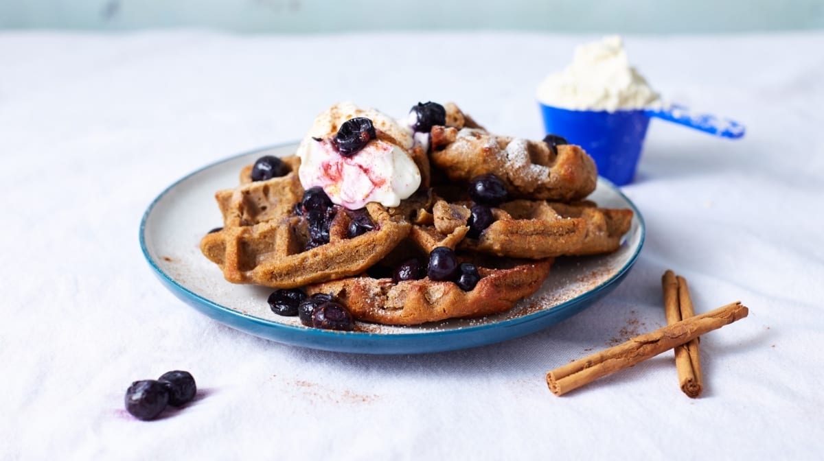 Vegane Zimt Protein Waffeln | 15-Minuten Rezept