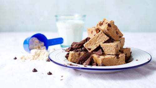 Vegane Cookie Dough Proteinriegel | 15-Minuten Rezepte