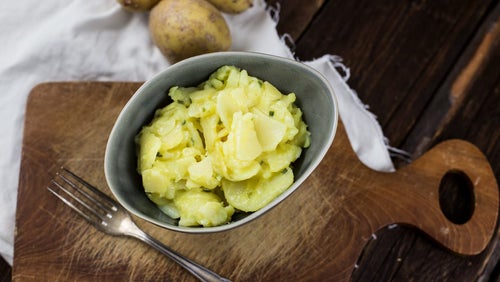 Gesunder Kartoffelsalat ohne Mayonaise | Wie bei Oma