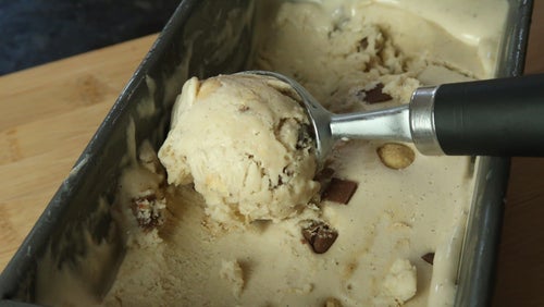 Proteinreiche Cookie Dough Eiscreme