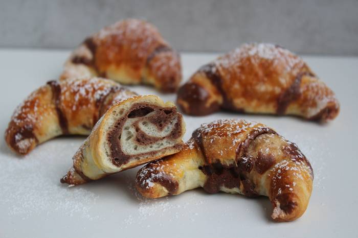 Proteinreiche Schokohörnchen zum Selbermachen