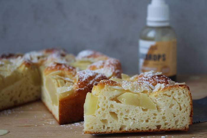 Fluffig-weicher High Protein Apfelkuchen