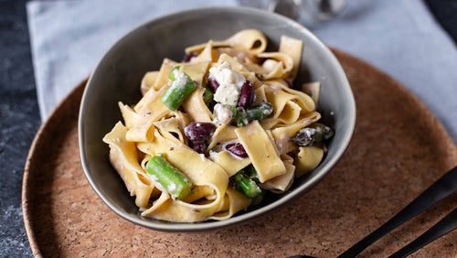Pasta mit grünem Spargel