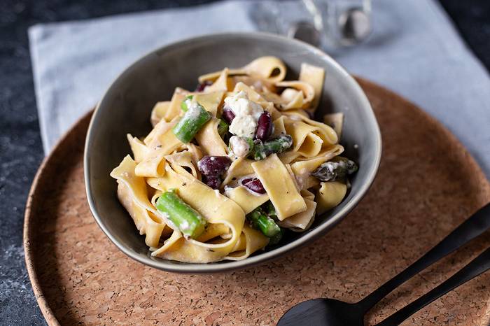 Pasta mit grünem Spargel