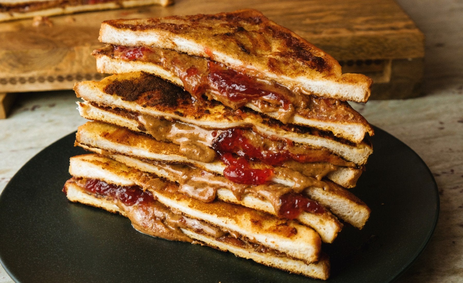Erdnussbutter & Marmeladen French Toast