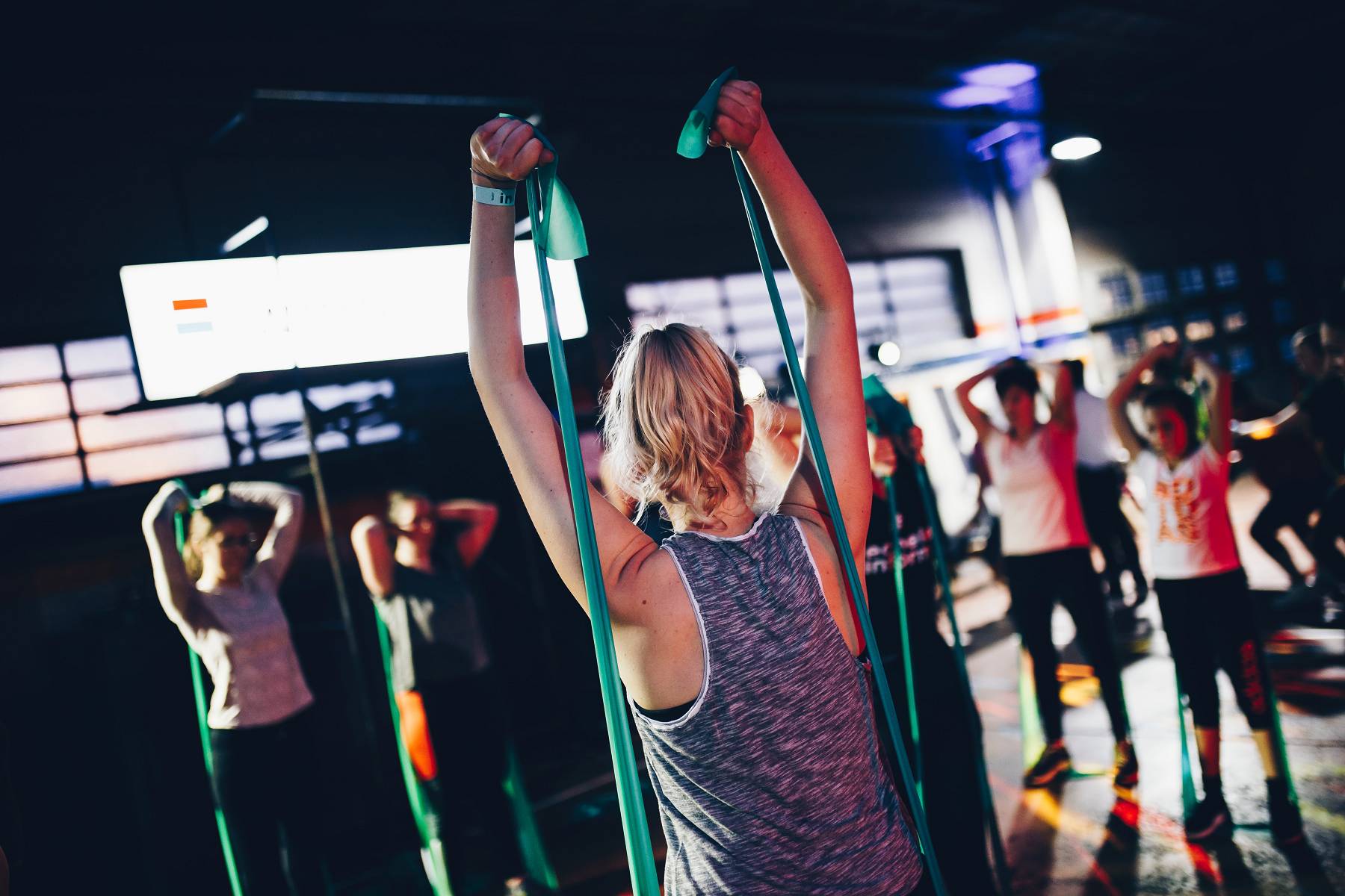 Oberkörper-Workout mit Widerstandsbändern