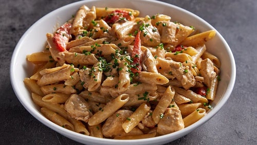 Cremige Cajun Hähnchen Pasta | Proteinreiche Meal Prep