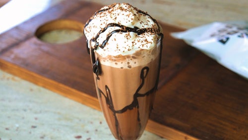 Proteinreicher Mocha Frappe | Kaffee Boost Whey