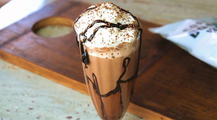Proteinreicher Mocha Frappe | Kaffee Boost Whey