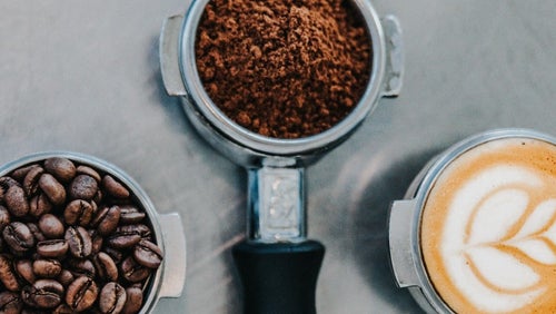 Was sind die Vorteile von Koffein? Solltest du es aufgeben oder verschafft es dir einen Performance-Boost?