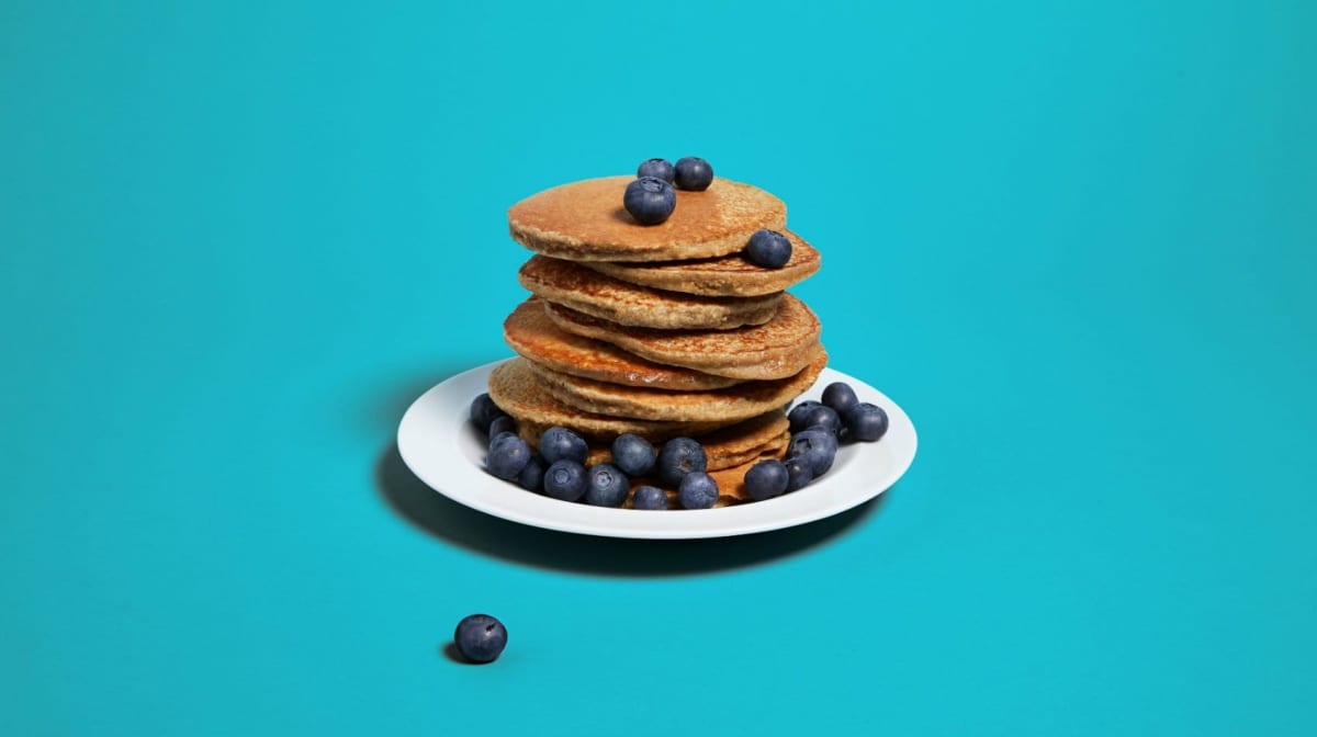 4-Ingredient Foolproof Banana Protein Pancakes (& 5 More Protein Pancake Recipes)