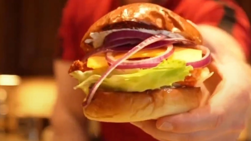 Low-Calorie Crispy Buffalo Chicken Sandwiches