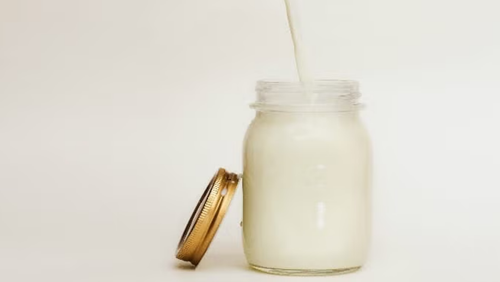 Skim vs. Partly Skimmed vs. Whole Milk: Which Is Healthiest?