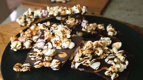 Dark Chocolate Popcorn Bark | No-Bake Snacks