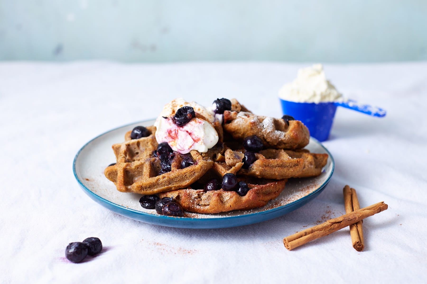 Vegane Zimt Protein Waffeln | 15-Minuten Rezept