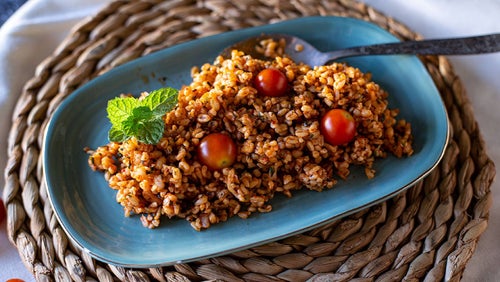 Bulgur Salat mit Tomaten | Gesunde Beilagen
