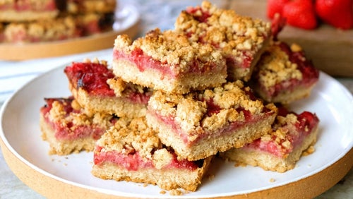 Erdbeer & Pfirsich Crumble Bars