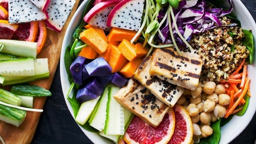 8 vegane & evidenzbasierte Pre-Workout Lebensmittel