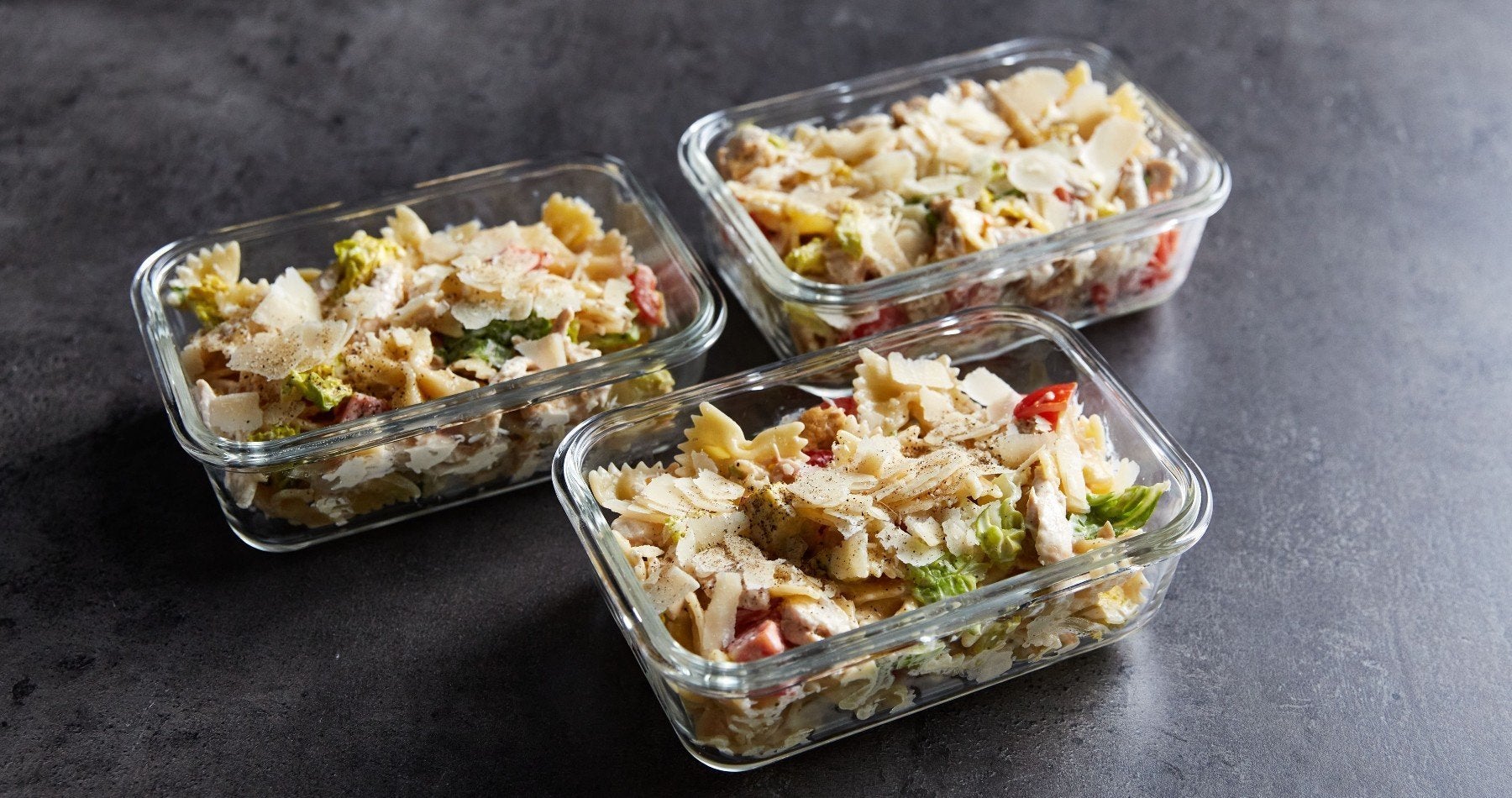 Caesar Pasta Salat mit Hähnchen | Meal Prep Rezept