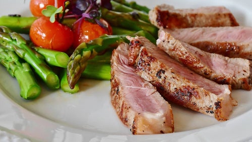Der Unterschied zwischen einer Keto- und Low-Carb-Diät