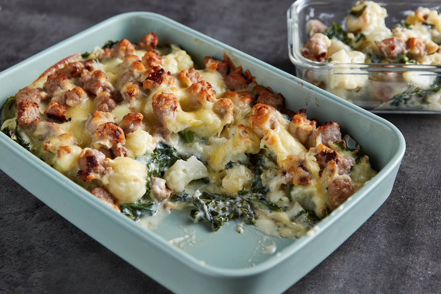 Blumenkohl Käse Würstchen Auflauf | Meal Prep Rezept